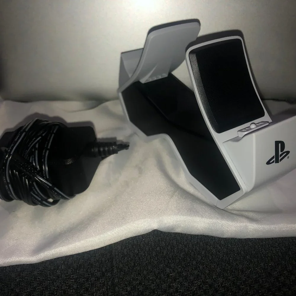 PowerA Twin Charging Dock DualSense Wireless PS5 Controllers Sony Playstation